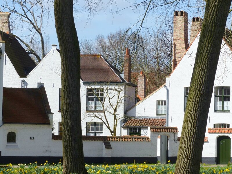 BRUGES le béguinage 27 mars 2015 (43)