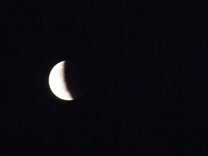 éclipse lunaire du 15 juin 2011 404