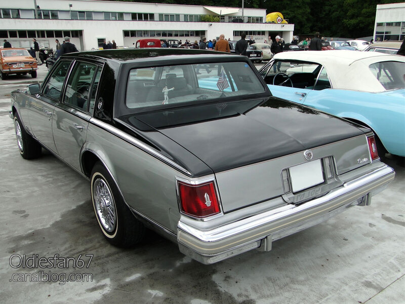 Cadillac Seville Elegante 4door Sedan 1978-1979-02