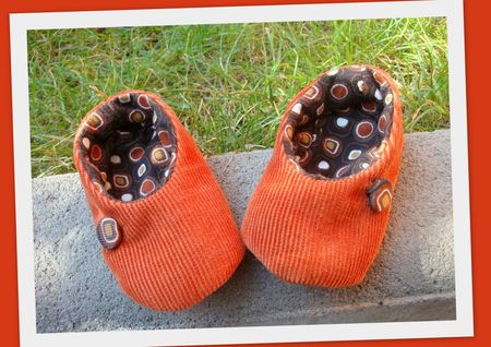 cabas_de_Mde_Brindherbe_et_chaussons_sept_20114