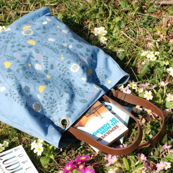 sac bleu mini labo fleurs