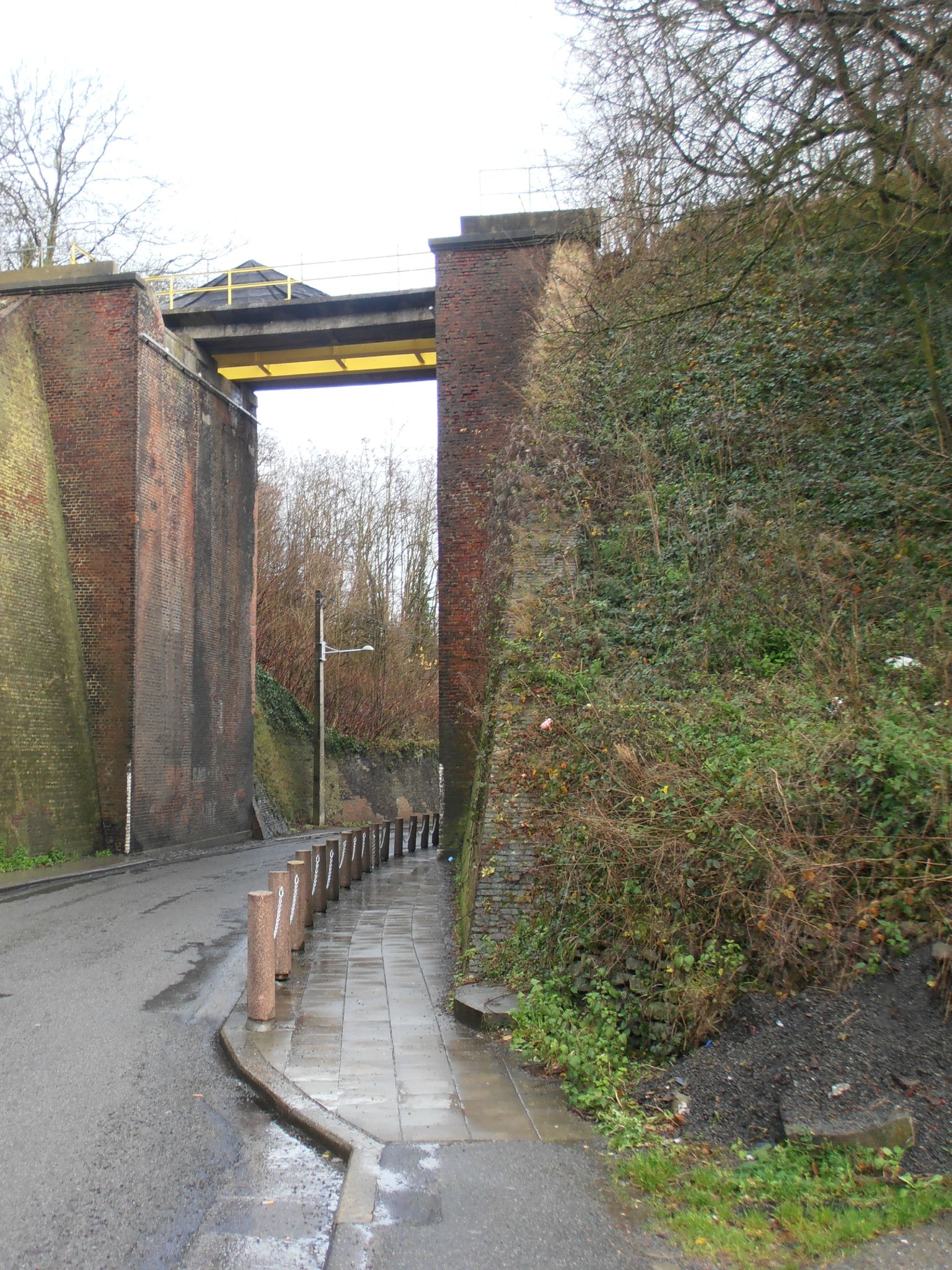 Wasmes - Rue Clémenceau - pont 2