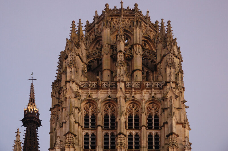 Sommet_de_la_tour_de_Beurre_de_la_cathédrale_de_Rouen