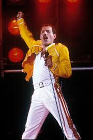 9ba6a1c0d068860a6e0416d47c21fe1b--freddie-mercury-bands