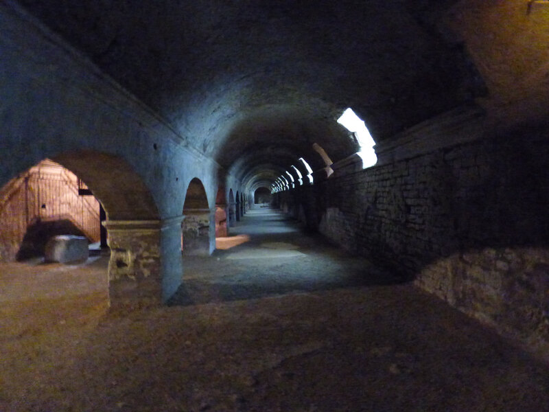 11 Arles Cryptoportiques (1)
