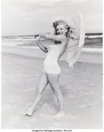 2022-12-17-HERITAGE-Hollywood_Entertainment_Signature-lot89081b