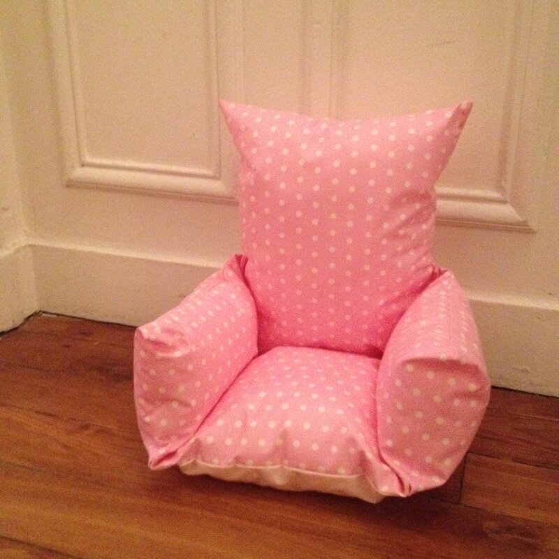 coussin chaise haute rose pois blanc