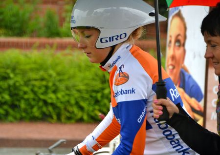CANTONALE 2012 Pauline FERRAND-PREVOT parapluie