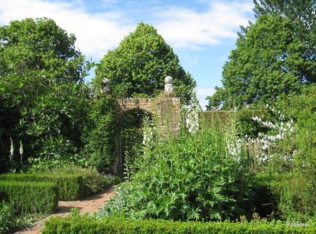 Sissinghurst_Castle_20