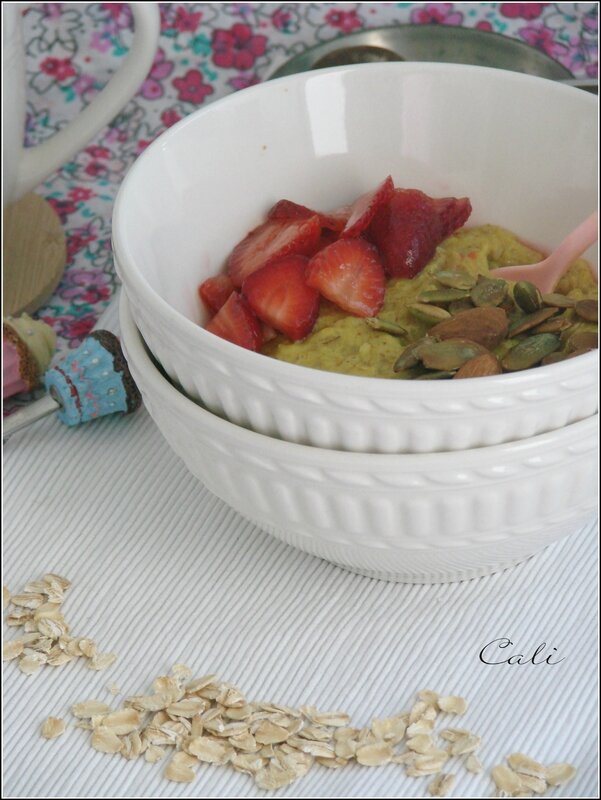 Porridge au Lait d'Amande, Curcuma & Gingembre 002