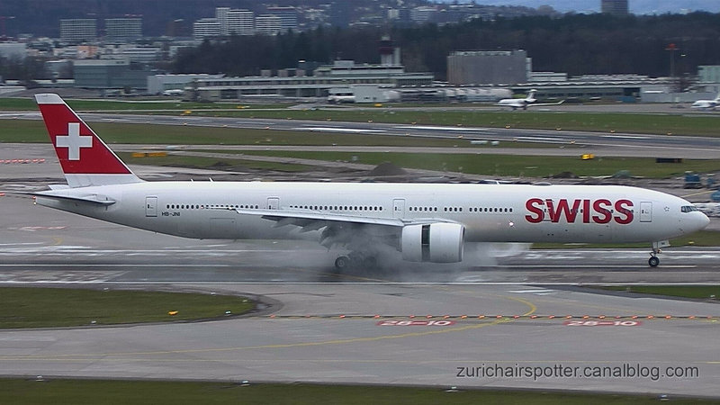 Boeing 777-3DE (HB-JNI) Swiss International Airlines-