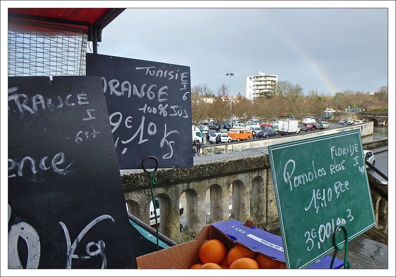 ville arc en ciel fruits 010214