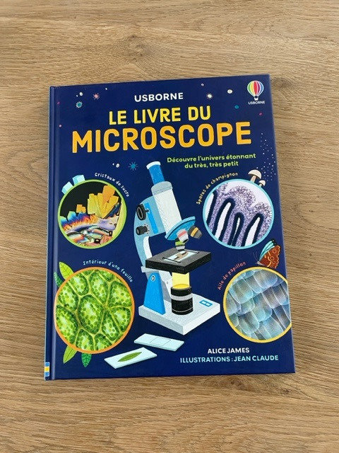 le livre du microscope