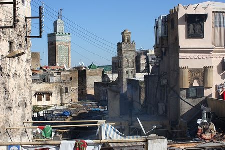 Minarets de la médersa Bouaninia et de la mosquée Lazzaz FES Maroc