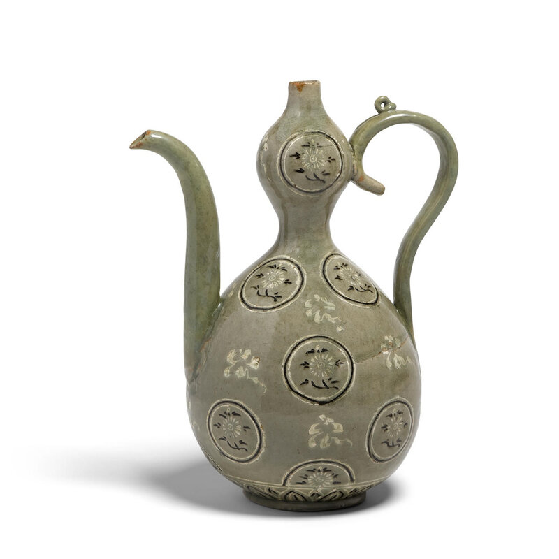 An inlaid-celadon gourd-shaped stoneware ewer, Goryeo dynasty (918-1392), 12th-13th century
