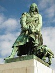 pierre_corneille_statue