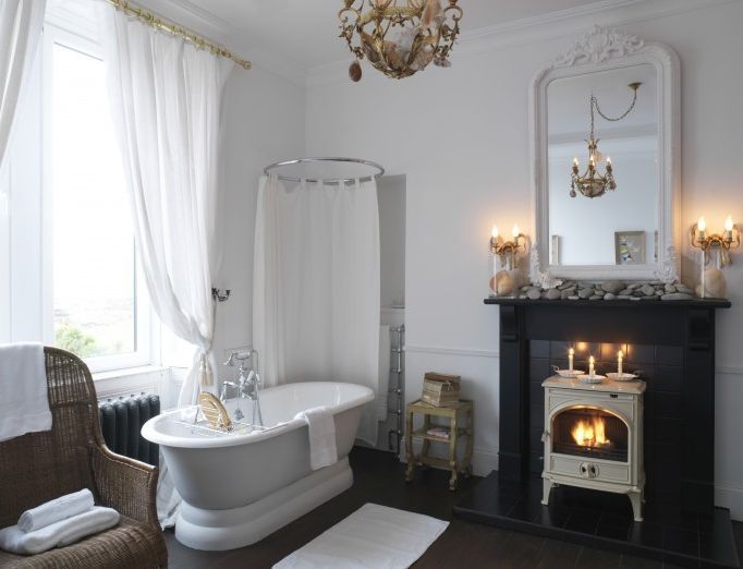 lodge_bathroom