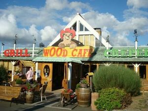 wood café avranches