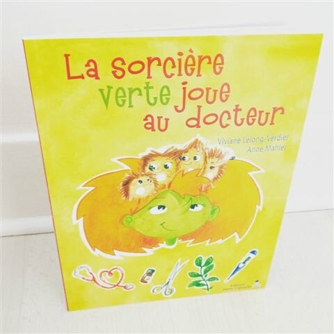 La sorcière verte joue au docteur ©Kid Friendly