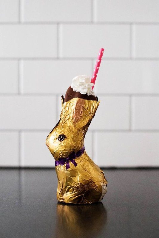 chocolate_rabbit_easter_chantilly