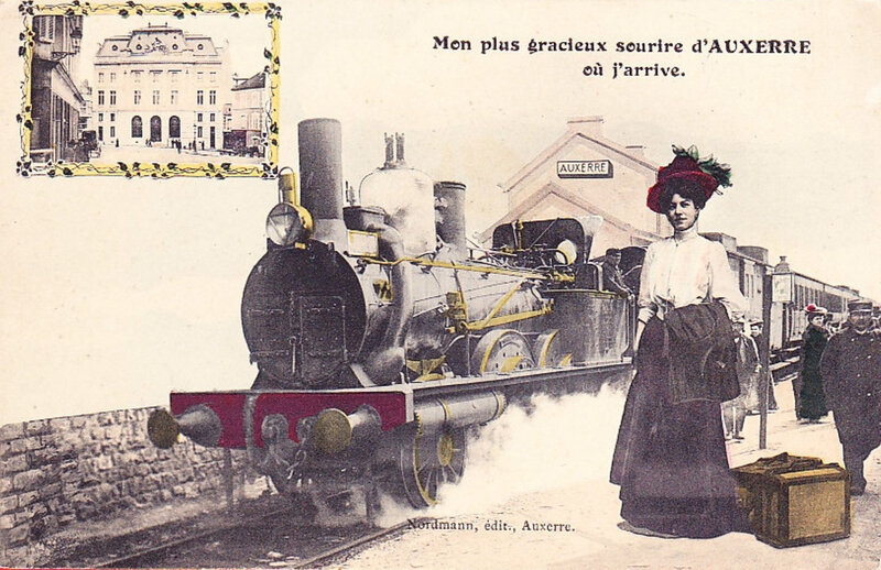 CPA Vignette Auxerre Gracieux sourire