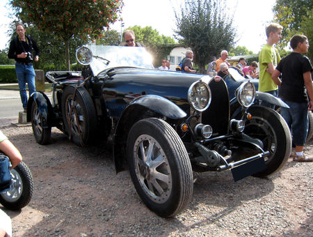 Bugatti_T43_GS_de_1927__Festival_Centenaire_Bugatti__01