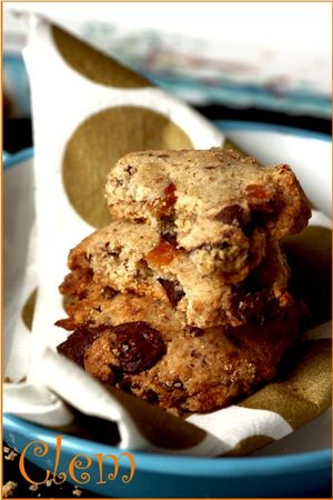 Cookies à la farine de châtaigne, orange confite et chocolat recettes Cookies à la farine de châtaigne, orange confite et chocolat