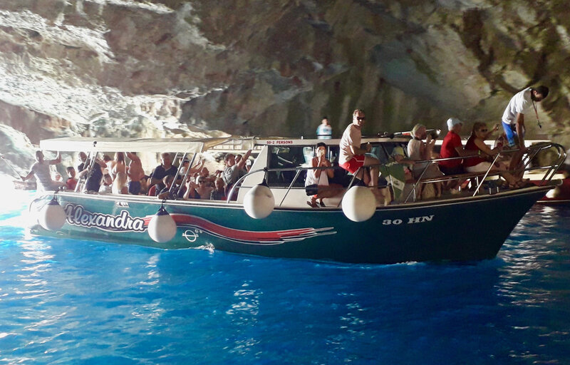 FOYER 2018 SÉJOUR MONTÉNÉGRO grotte