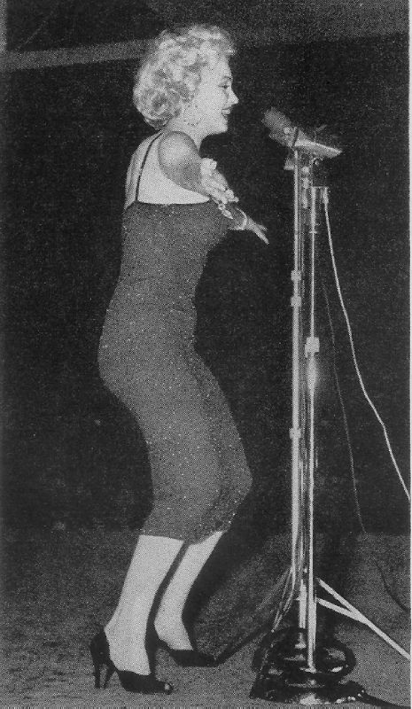 1954-02-16-5_on_7th_infantery_division-stage-030-2