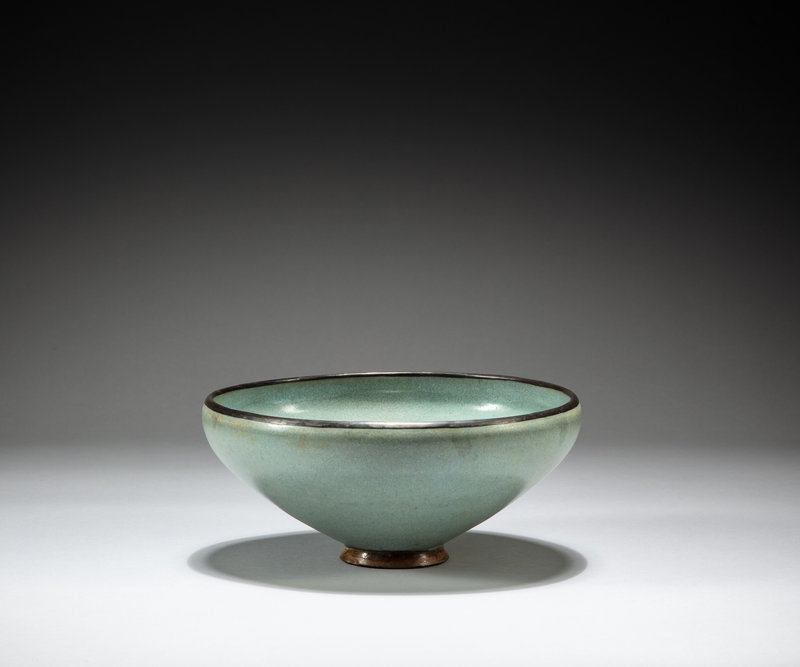 A Junyao bowl, Song - Yuan dynasty