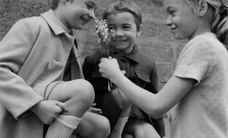26202377-archives-1969-1-mai-1969-muguet-1_3158414