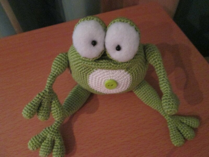 Kvolya, la grenouille