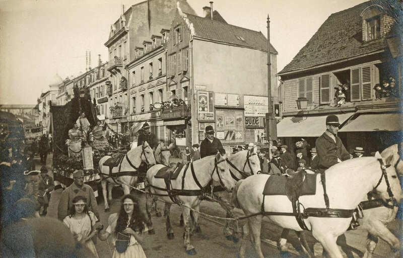 1923 04 02 Belfort CPhoto Cavalcade Mi carême 1923 Reine du Commerce JC RR