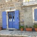 Corse du sud: Gîte 5 couchages,vue mer, en appartement dans une maison ayant du cachet, avec jardin, village de Coti-Chiavari