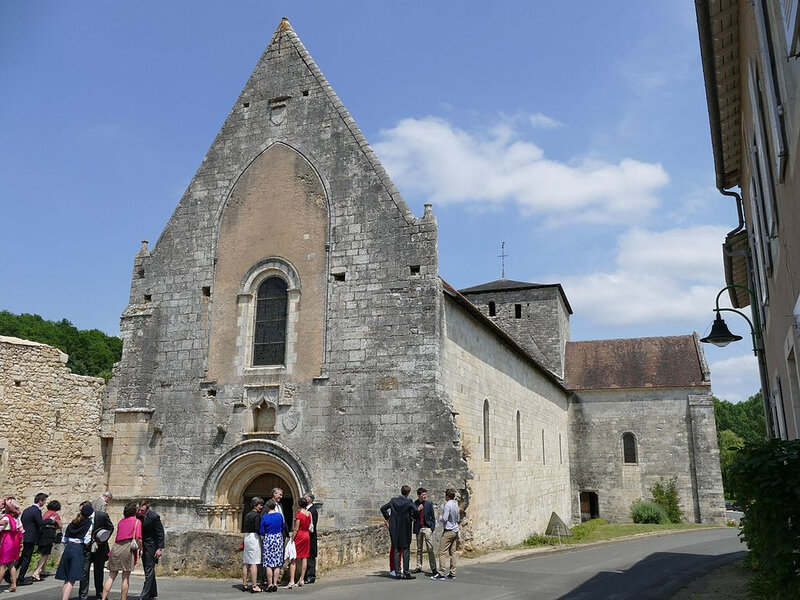 Fontaine-le-Comte_-_Église_abbatiale_Notre-Dame_-_2