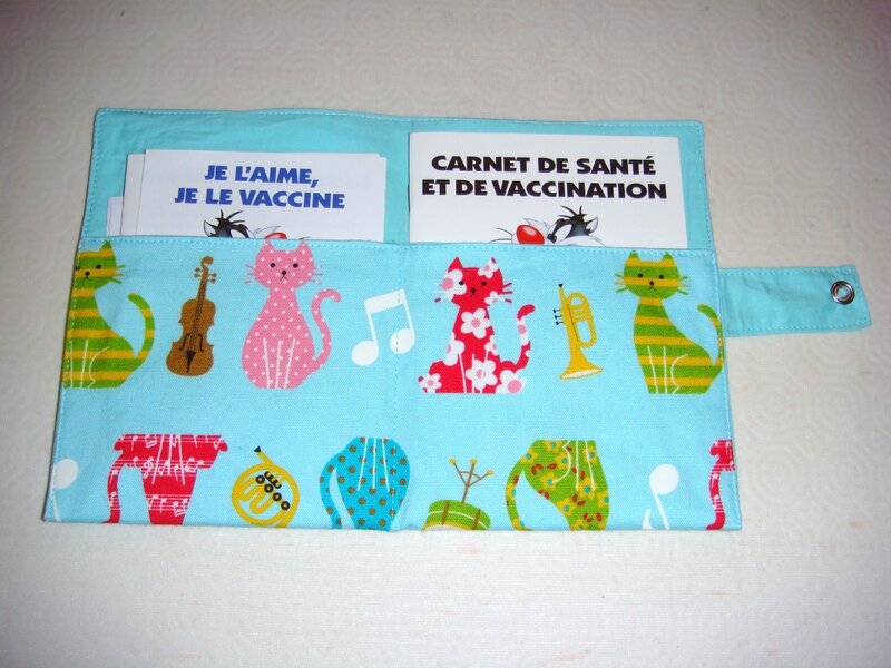 Protège carnet chats et instrument intérieur flash