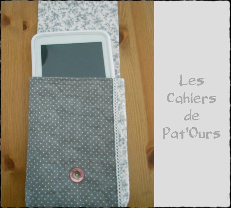 Housse pout tablette Les Cahiers de Pat'ours