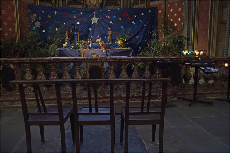 Toulouse eglise chaises vides creche 211213