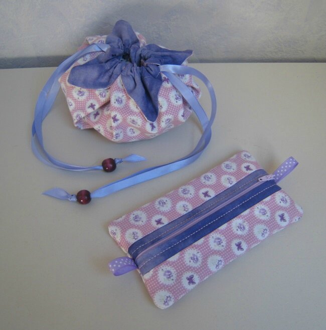 bourse-et-trousse-tissu-papillon