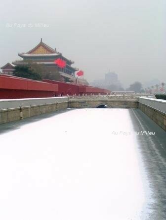 Porte_de_Tian_An_Men_soue_la_neige