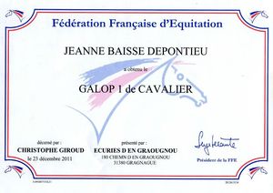20111218 Diplôme équitation Jeanne