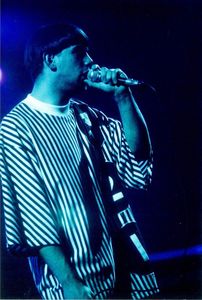 1990_06_Inspiral_Carpets_Elys_e_Montmartre_01
