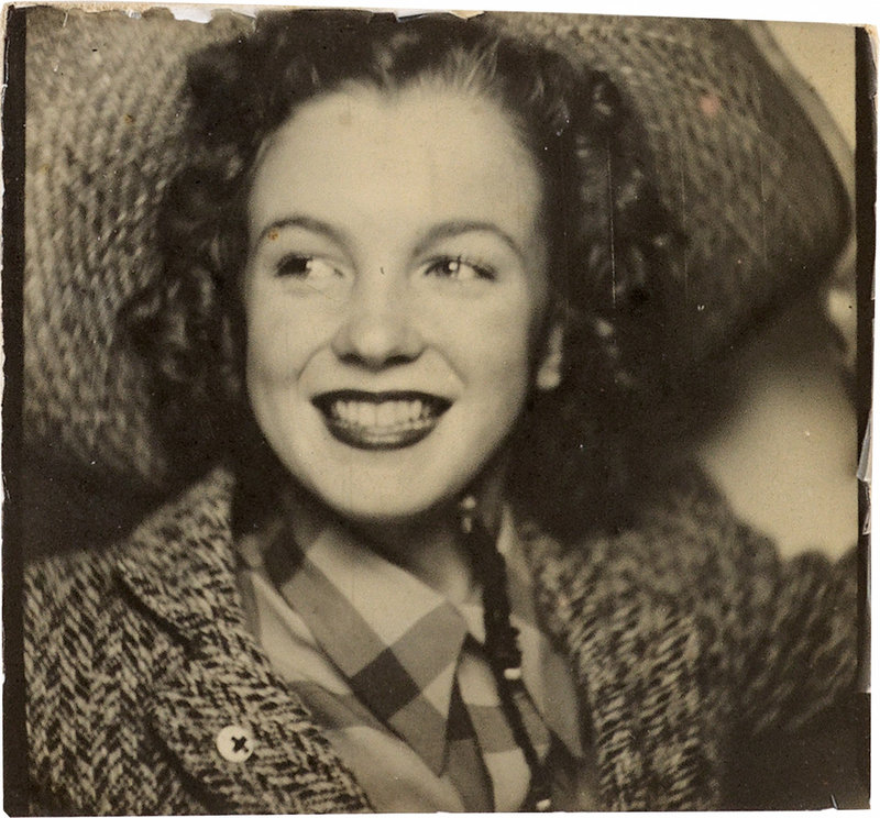 1940s-norma_jeane-portrait-020-1