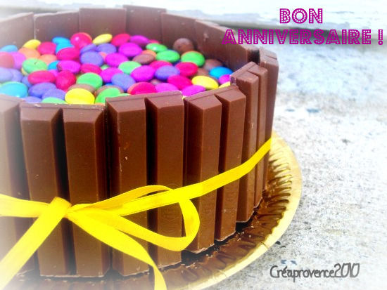 gateau kit kat et smarties pour les 6 ans de ma puce