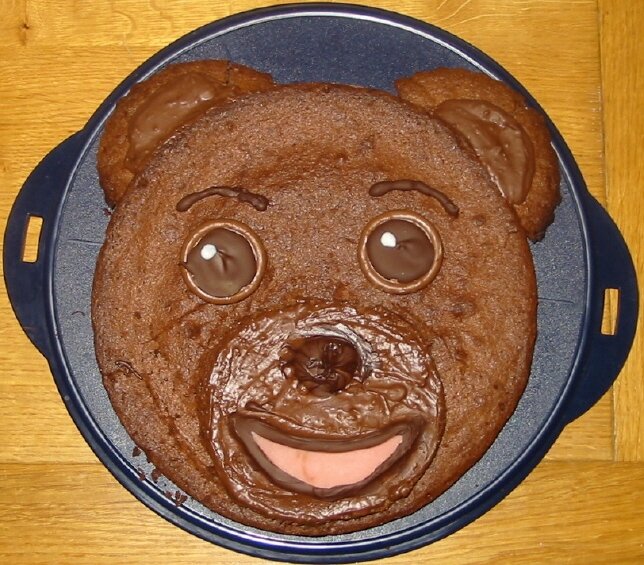 Le gâteau Petit Ours Brun