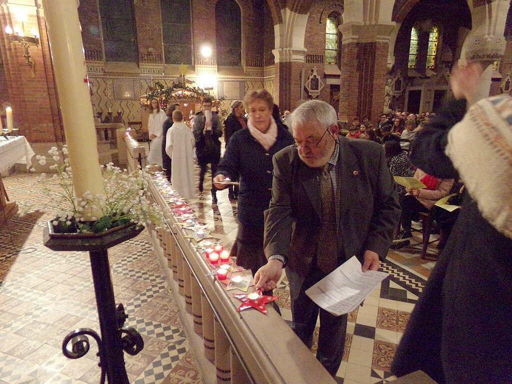 2017-12-24-veillée Noël-LE DOULIEU (29) (Copier)