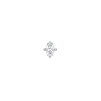 an_important_diamond_ring_d5436548h