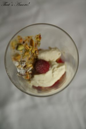 Délice glacé, framboises et spéculoos Dessert gelato, lamponi e speculoos recettes Délice glacé, framboises et spéculoos Dessert gelato, lamponi e speculoos