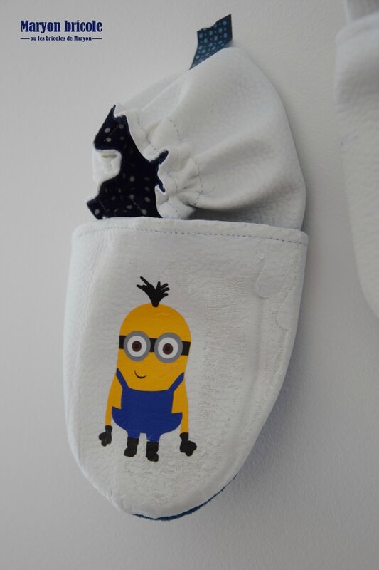 chaussons-minions2