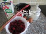 gâteau aux framboises et rhubarbe du jardin 005